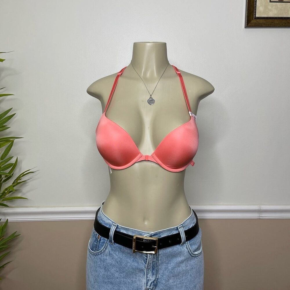 Victoria’s Secret Very Sexy Tee Smooth Front-Close Push-Up Bra